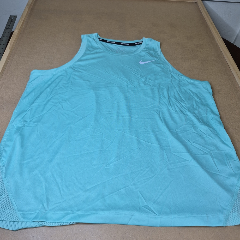 Nike Men's Mint Green Tank Top - Read For Color Details